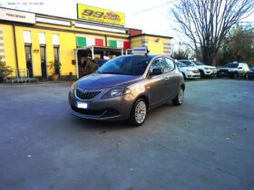 Lancia Ypsilon 1.0 5 porte S&S Hybrid