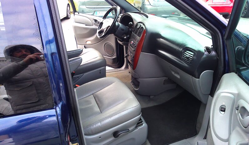 CHRYSLER  VOYAGER  2.8 CRD  7 POSTI pieno