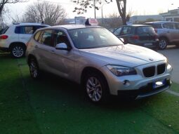 BMW  X1 SDRIVE pieno