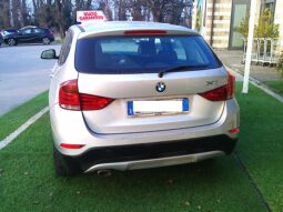 BMW  X1 SDRIVE pieno