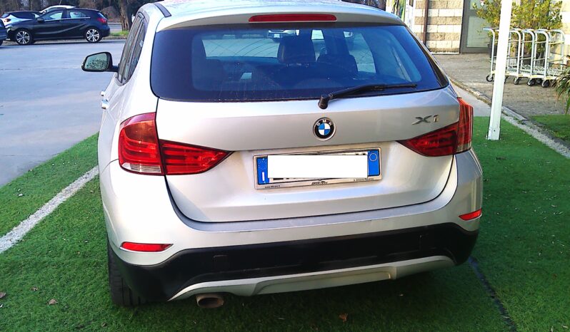 BMW  X1 SDRIVE pieno