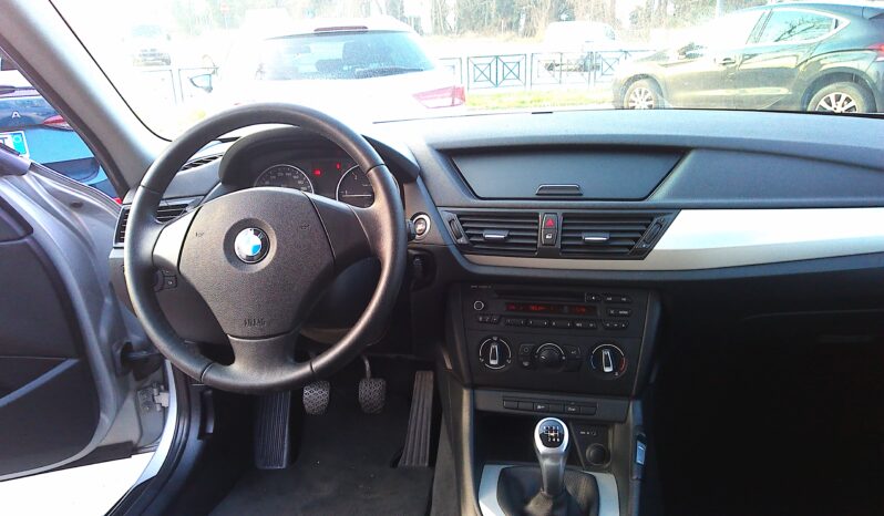 BMW  X1 SDRIVE pieno