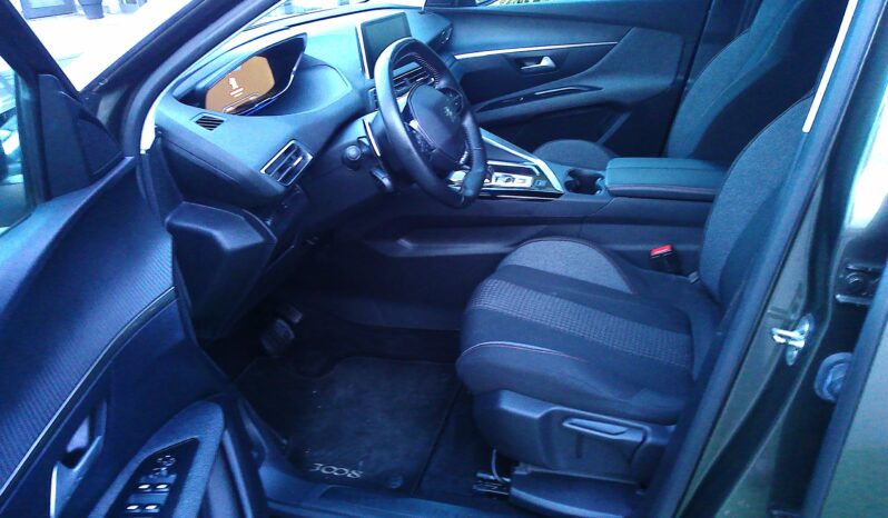 PEUGEOT 3008 1.5 HDI BUSINESS pieno