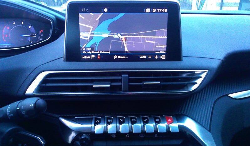 PEUGEOT 3008 1.5 HDI BUSINESS pieno