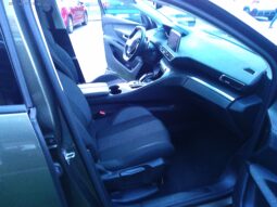 PEUGEOT 3008 1.5 HDI BUSINESS pieno