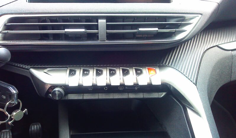 PEUGEOT 3008   1.5 HDI pieno