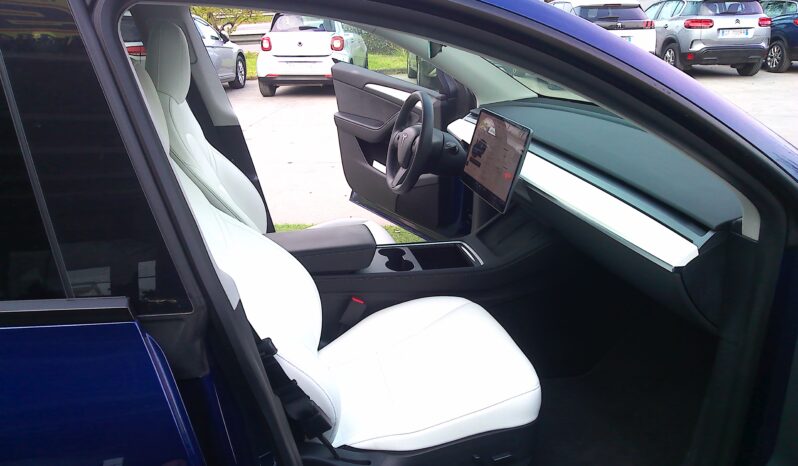Tesla Model Y  Long Range Dual Motor awd pieno