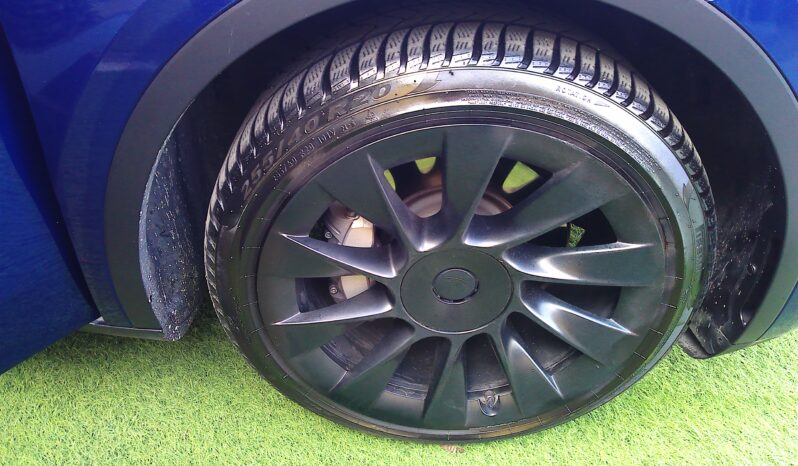 Tesla Model Y  Long Range Dual Motor awd pieno