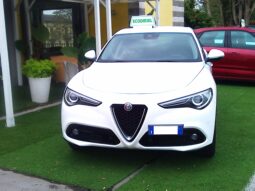 Alfa Romeo Stelvio Stelvio  2.2 t Executive Q4 210cv auto pieno
