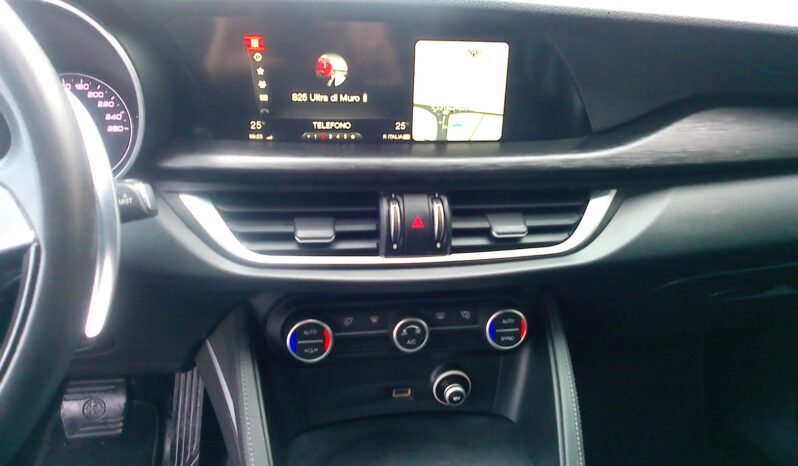 Alfa Romeo Stelvio Stelvio  2.2 t Executive Q4 210cv auto pieno