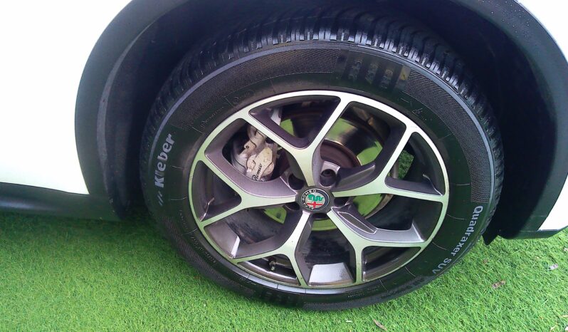 Alfa Romeo Stelvio Stelvio  2.2 t Executive Q4 210cv auto pieno