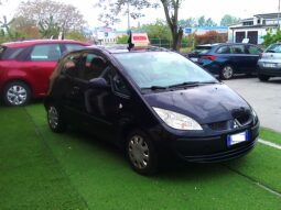 MITSUBISHI  COLT pieno