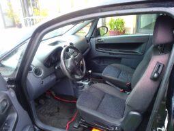 MITSUBISHI  COLT pieno