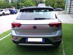 Volkswagen T-Roc pieno