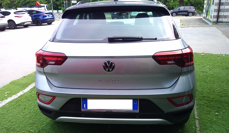 Volkswagen T-Roc pieno