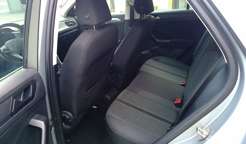 Volkswagen T-Roc pieno