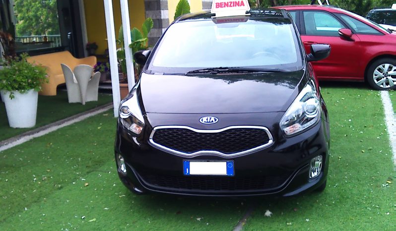 Kia Carens pieno