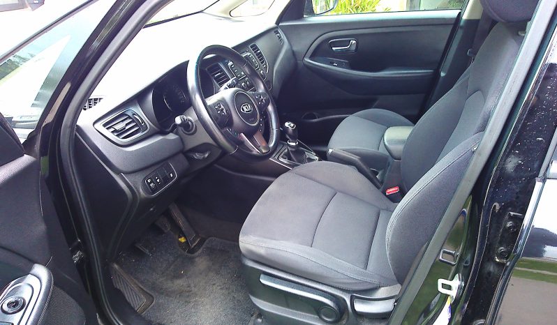 Kia Carens pieno