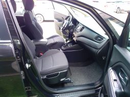 Kia Carens pieno