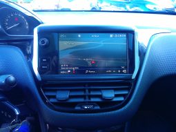 Peugeot 208 208 5p 1.6 bluehdi Black Line 75cv pieno