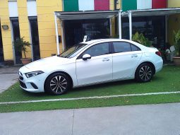 Mercedes-Benz A 180 pieno