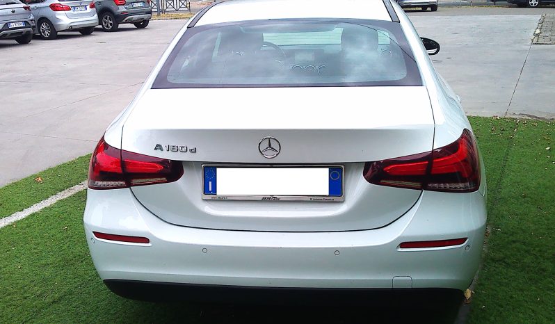 Mercedes-Benz A 180 pieno