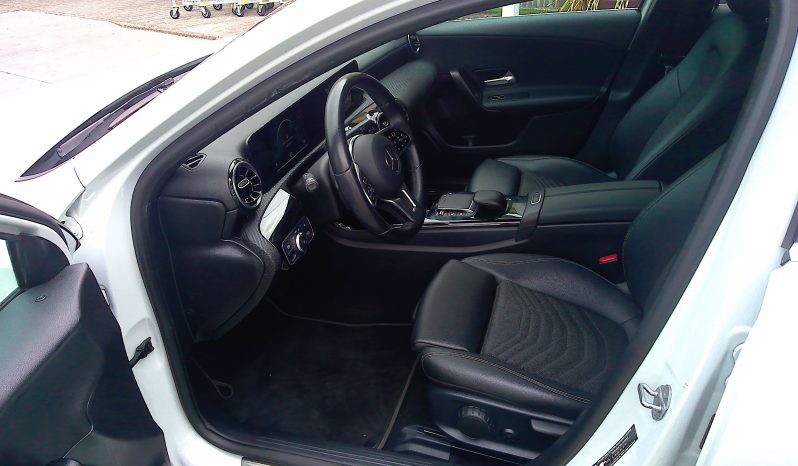 Mercedes-Benz A 180 pieno