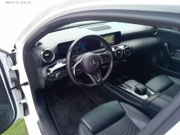 Mercedes-Benz A 180 pieno