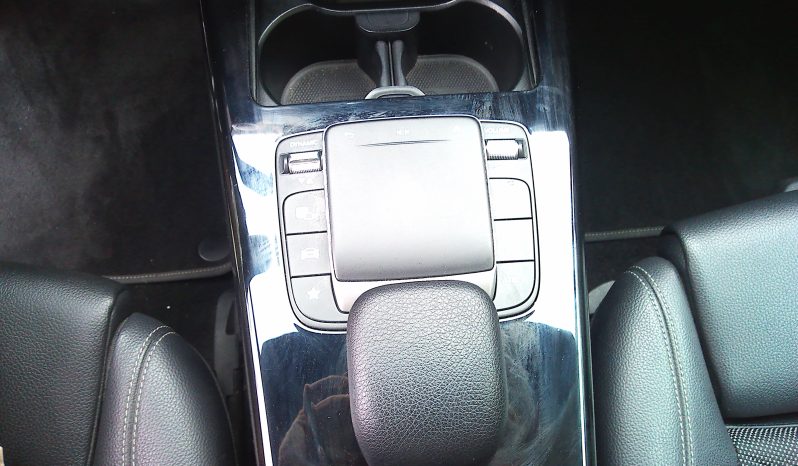 Mercedes-Benz A 180 pieno