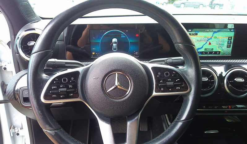 Mercedes-Benz A 180 pieno
