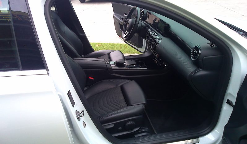 Mercedes-Benz A 180 pieno