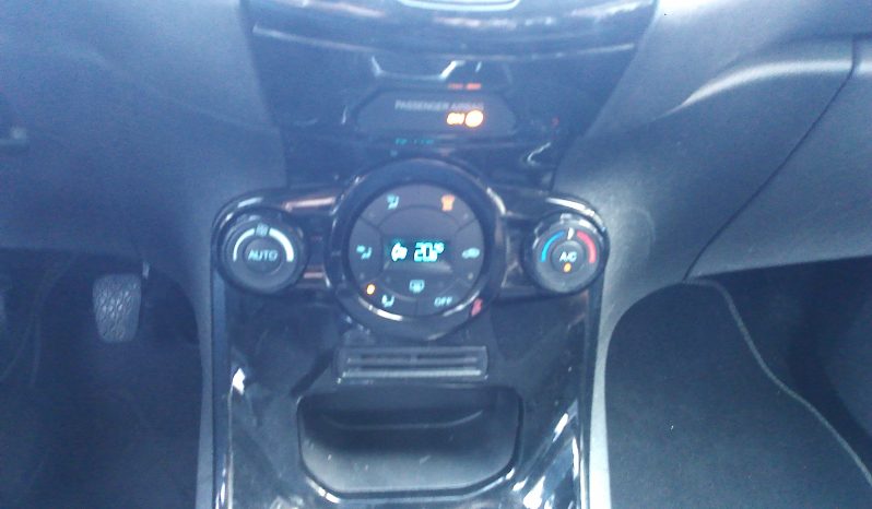 Ford Fiesta  VI 5p 1.5 tdci Titanium 75cv E6 pieno